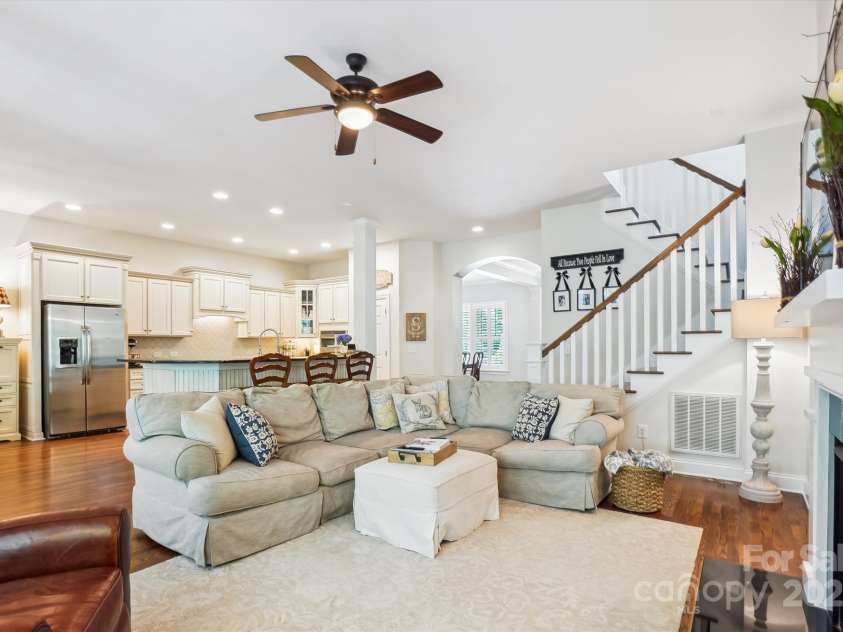 5424 Morris Hunt Drive, Fort Mill, SC 29708.  MLS# CAR4263212, YatesRealty ID 20988. 