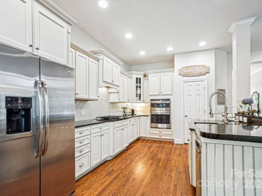 5424 Morris Hunt Drive, Fort Mill, SC 29708.  MLS# CAR4263212, YatesRealty ID 20988. 