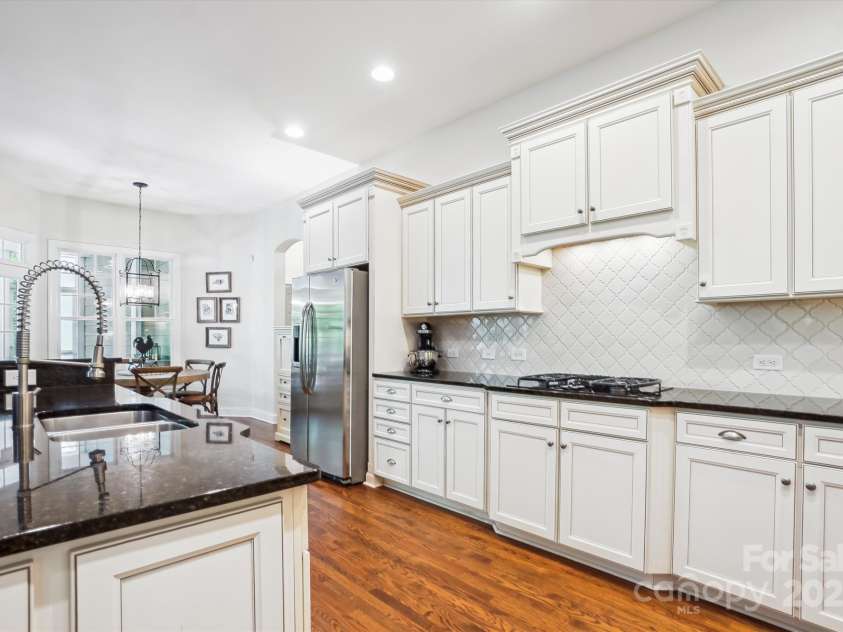 5424 Morris Hunt Drive, Fort Mill, SC 29708.  MLS# CAR4263212, YatesRealty ID 20988. 
