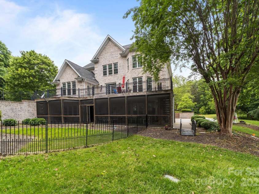 196 Arnold Palmer Drive, Advance, NC 27006.  MLS# CAR4263557, YatesRealty ID 20989. 