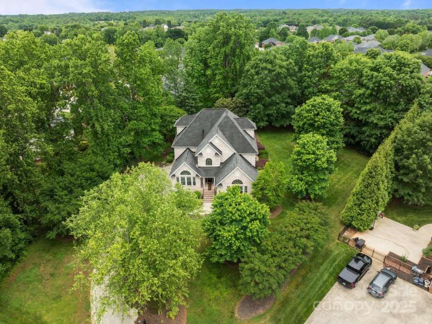 196 Arnold Palmer Drive, Advance, NC 27006.  MLS# CAR4263557, YatesRealty ID 20989. 