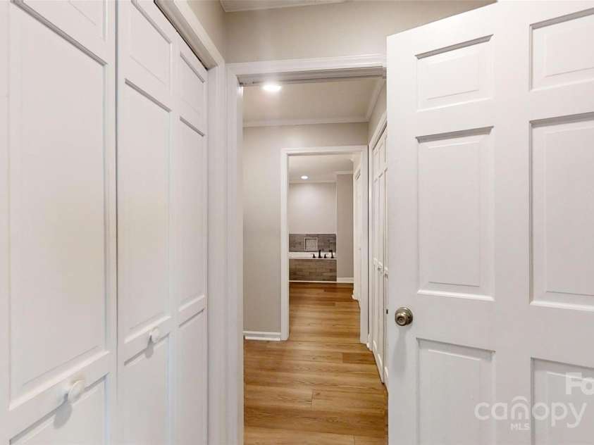 1000 Hunting Avenue, Lincolnton, NC 28092.  MLS# CAR4190240, YatesRealty ID 2099. 