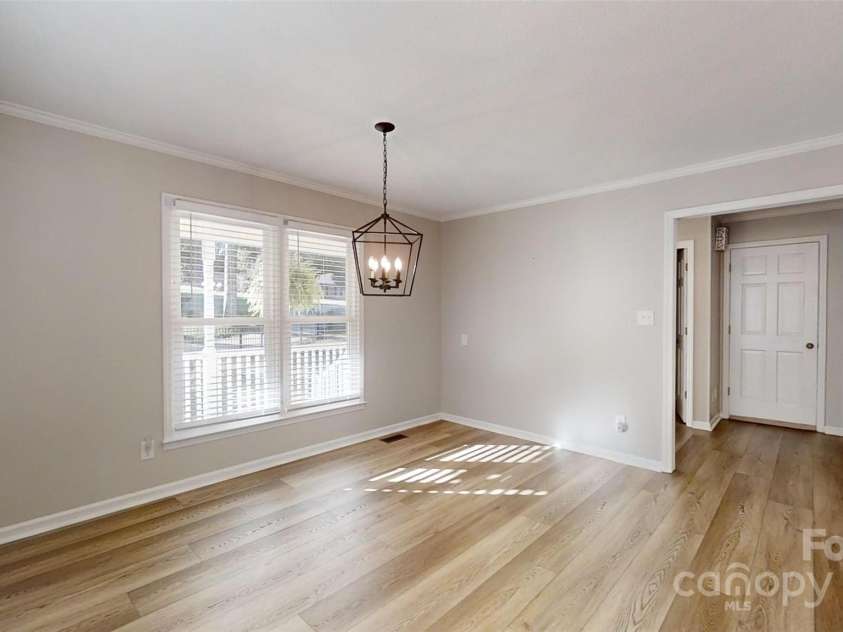 1000 Hunting Avenue, Lincolnton, NC 28092.  MLS# CAR4190240, YatesRealty ID 2099. 