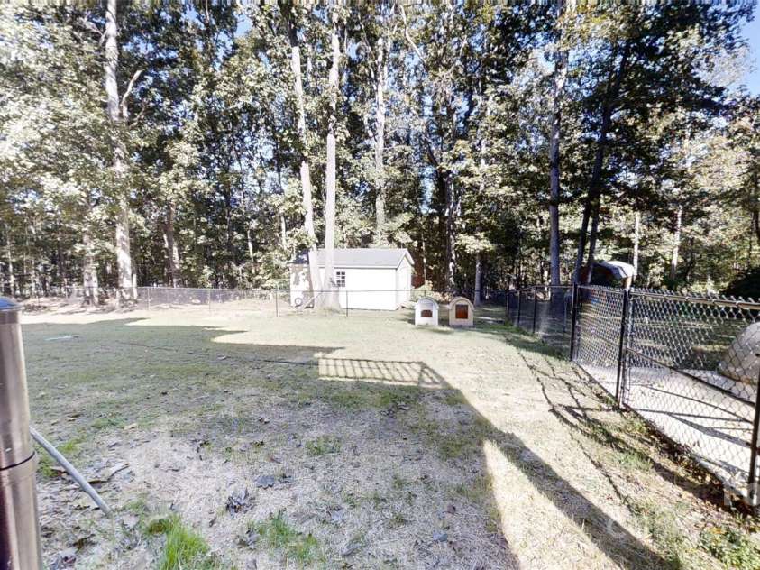 1000 Hunting Avenue, Lincolnton, NC 28092.  MLS# CAR4190240, YatesRealty ID 2099. 