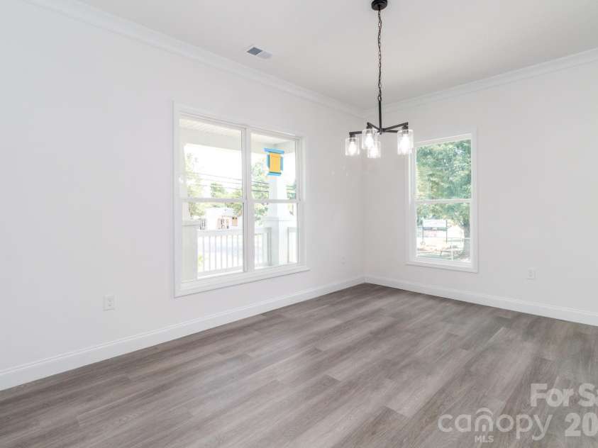 307 Arch Street, Lancaster, SC 29720.  MLS# CAR4314631, YatesRealty ID 2099. 