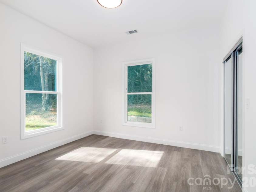 307 Arch Street, Lancaster, SC 29720.  MLS# CAR4314631, YatesRealty ID 2099. 