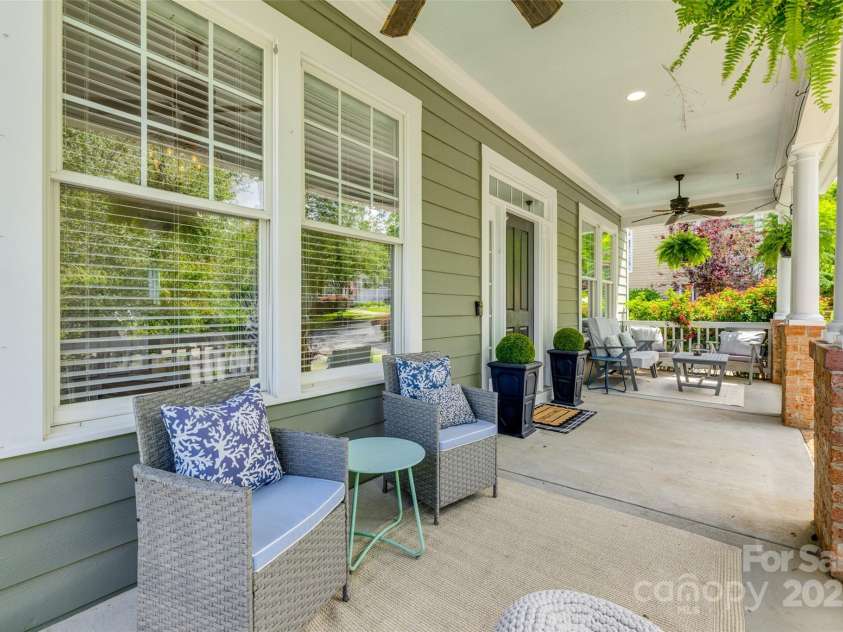 5518 Morris Hunt Drive, Fort Mill, SC 29708.  MLS# CAR4265806, YatesRealty ID 20990. 