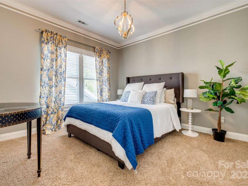 5518 Morris Hunt Drive, Fort Mill, SC 29708.  MLS# CAR4265806, YatesRealty ID 20990. 