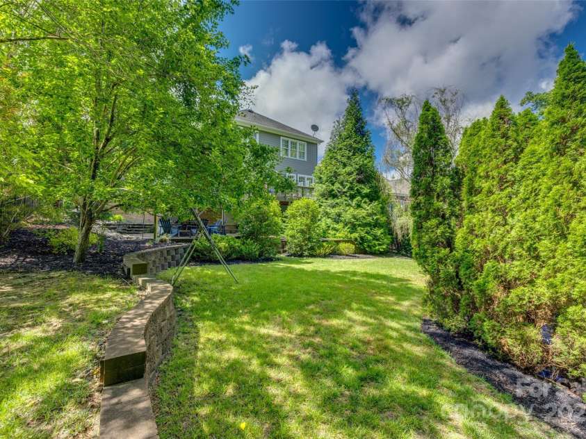 5518 Morris Hunt Drive, Fort Mill, SC 29708.  MLS# CAR4265806, YatesRealty ID 20990. 