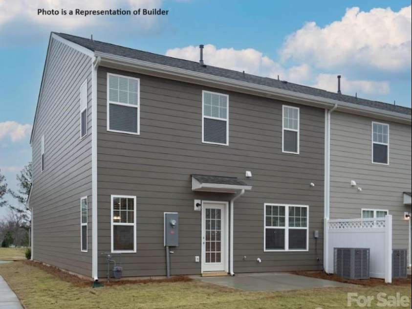 4140 Olympus Avenue, Gastonia, NC 28052.  MLS# CAR4378523, YatesRealty ID 20991. 