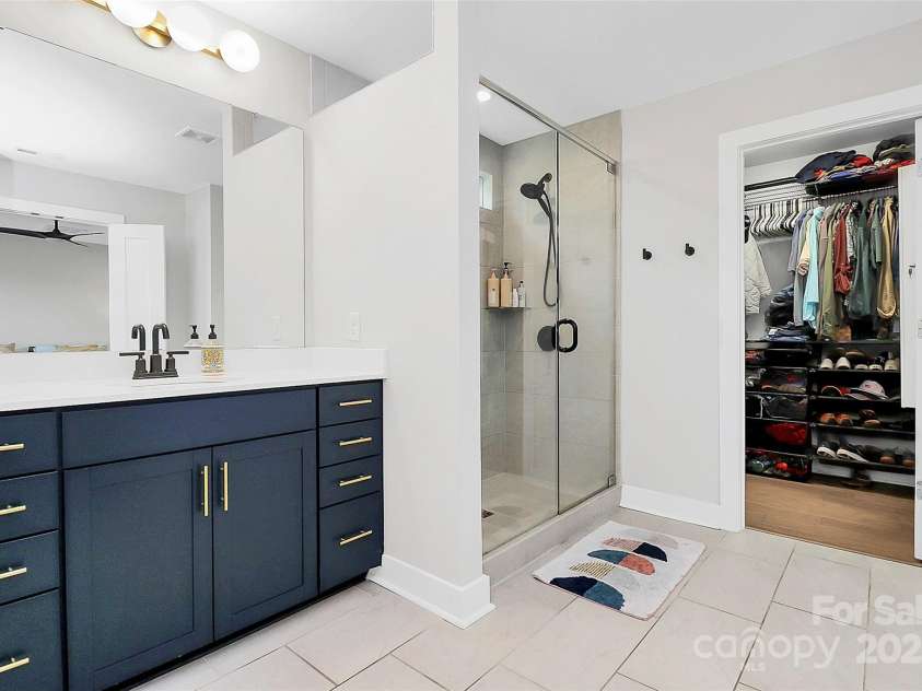 11043 Stetler Street, Charlotte, NC 28204.  MLS# CAR4264416, YatesRealty ID 20993. 