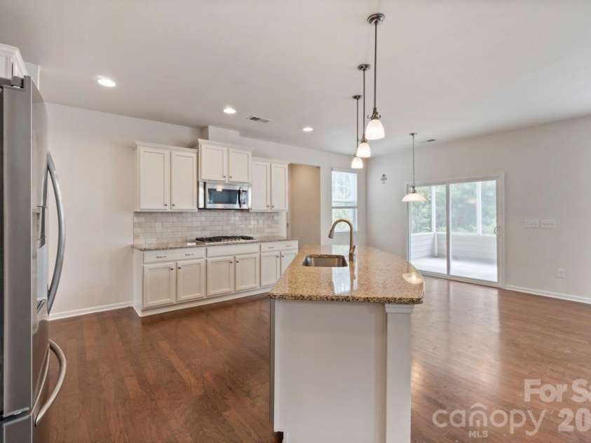 125 Yellowbell Road, Mooresville, NC 28117.  MLS# CAR4379612, YatesRealty ID 20994. 