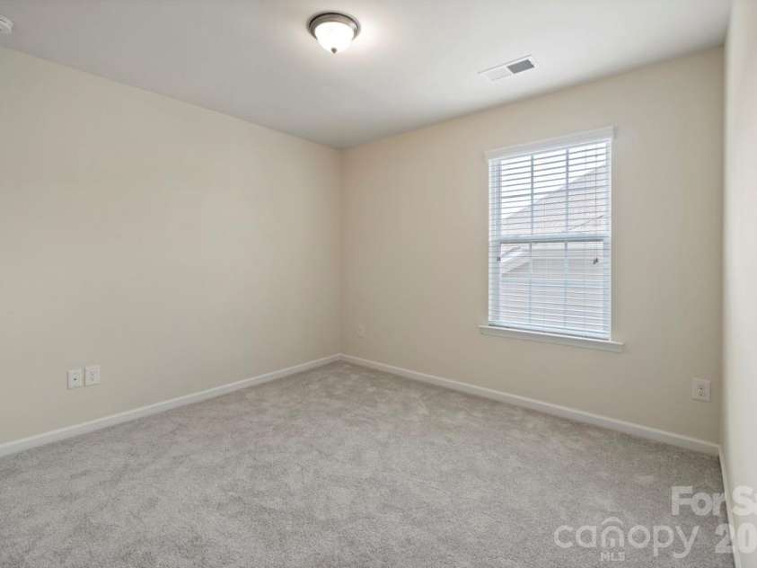 125 Yellowbell Road, Mooresville, NC 28117.  MLS# CAR4379612, YatesRealty ID 20994. 