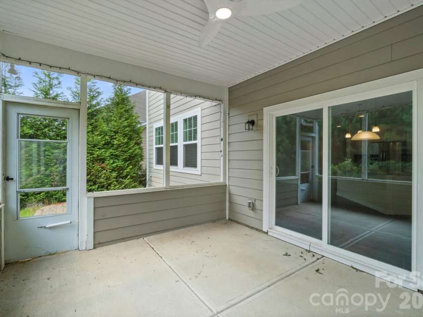 125 Yellowbell Road, Mooresville, NC 28117.  MLS# CAR4379612, YatesRealty ID 20994. 