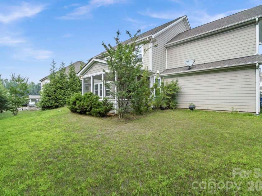 125 Yellowbell Road, Mooresville, NC 28117.  MLS# CAR4379612, YatesRealty ID 20994. 