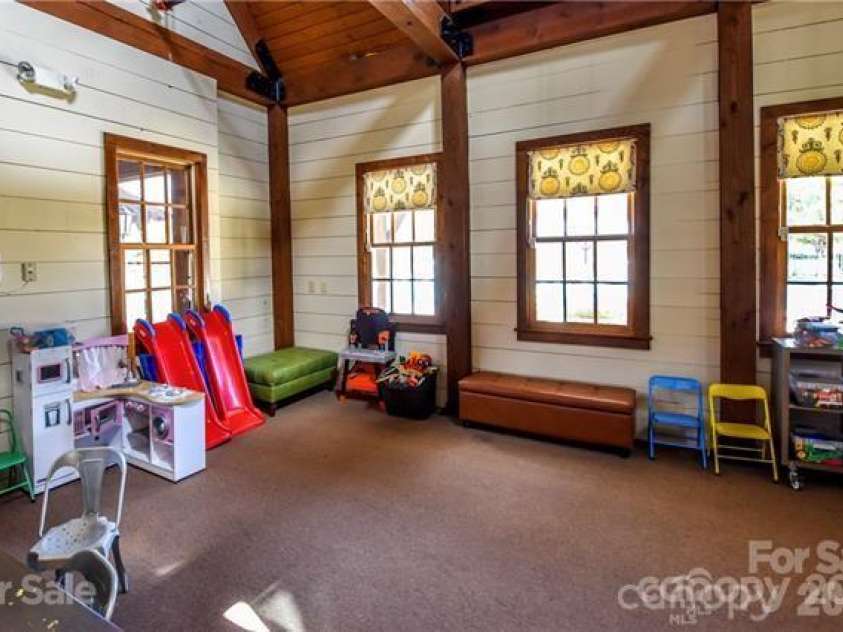 125 Yellowbell Road, Mooresville, NC 28117.  MLS# CAR4379612, YatesRealty ID 20994. 