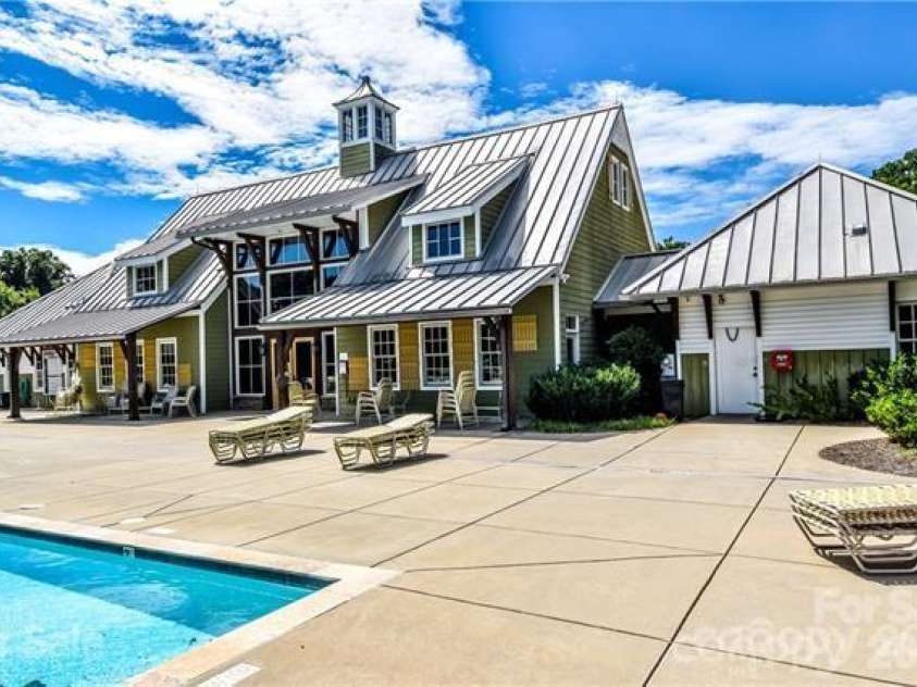 125 Yellowbell Road, Mooresville, NC 28117.  MLS# CAR4379612, YatesRealty ID 20994. 