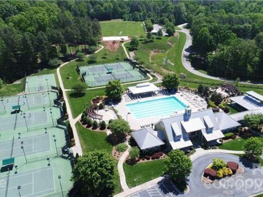 125 Yellowbell Road, Mooresville, NC 28117.  MLS# CAR4379612, YatesRealty ID 20994. 