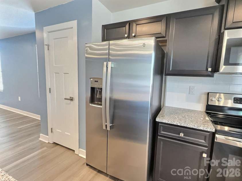 544 Grandiflora Avenue, Lancaster, SC 29720.  MLS# CAR4377518, YatesRealty ID 20996. Refridgerator conveys