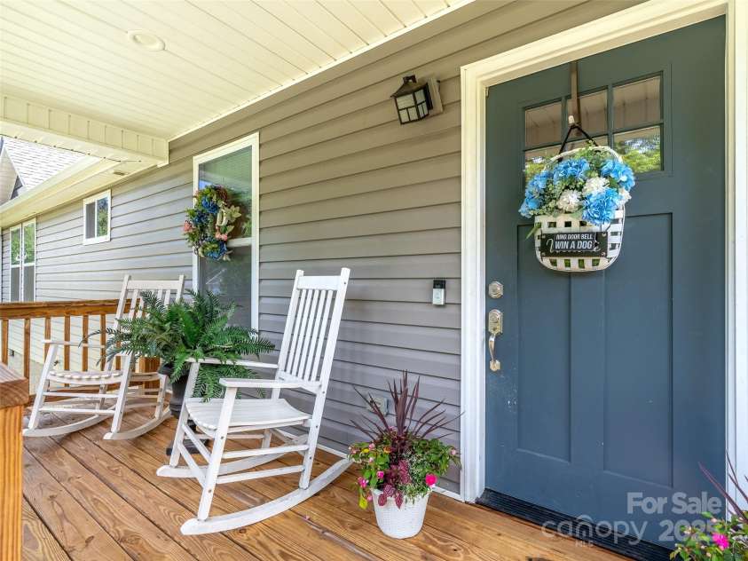 21 Brown Trout Trail, Candler, NC 28715.  MLS# CAR4271789, YatesRealty ID 20997. 