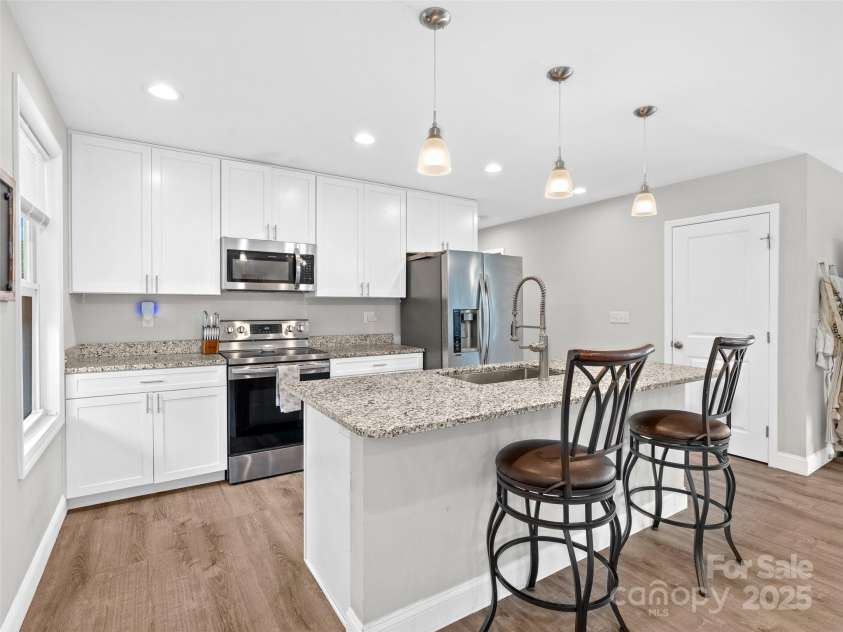 21 Brown Trout Trail, Candler, NC 28715.  MLS# CAR4271789, YatesRealty ID 20997. 