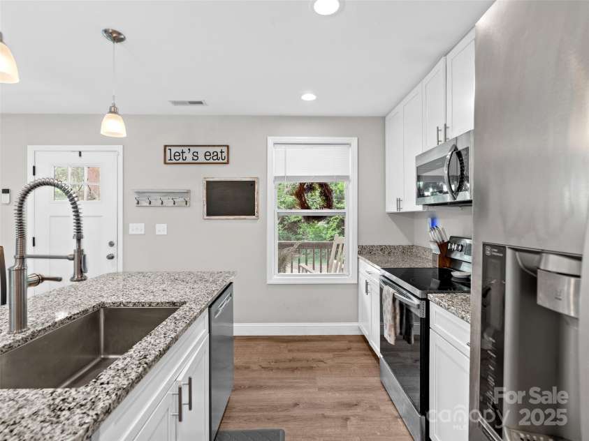 21 Brown Trout Trail, Candler, NC 28715.  MLS# CAR4271789, YatesRealty ID 20997. 