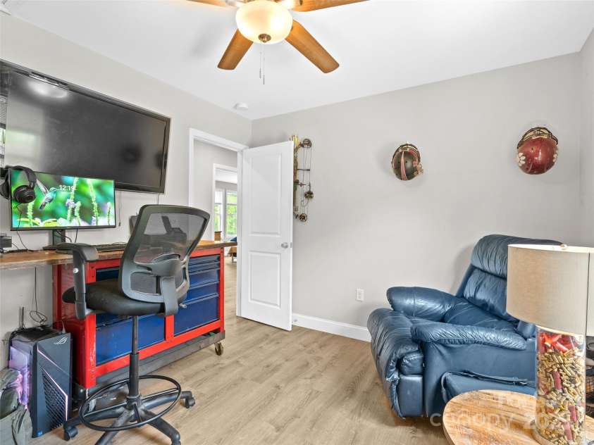 21 Brown Trout Trail, Candler, NC 28715.  MLS# CAR4271789, YatesRealty ID 20997. 