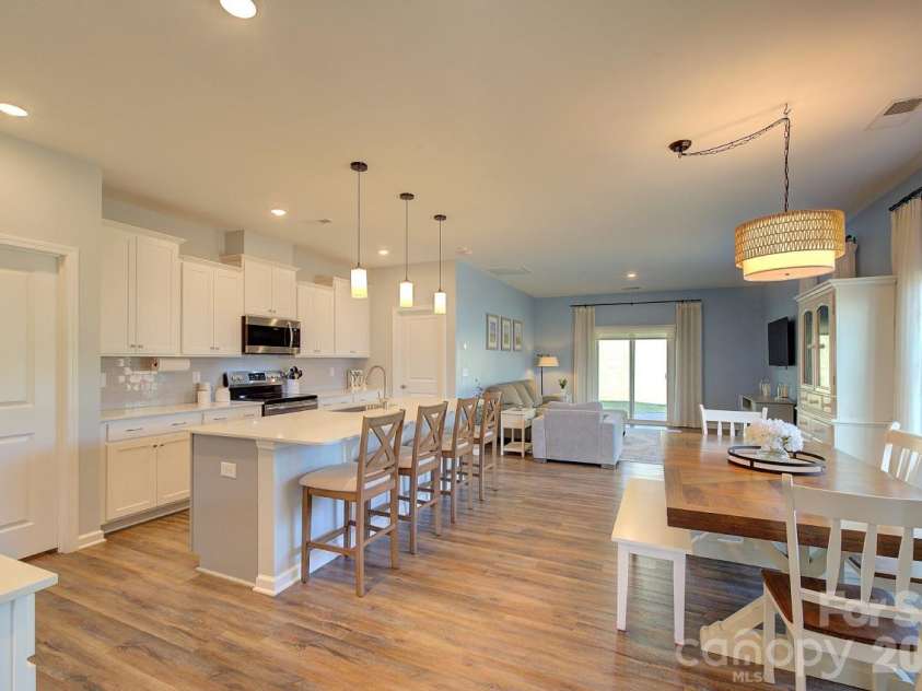 625 Morning Meadows Drive, Inman, SC 29349.  MLS# CAR4379683, YatesRealty ID 20998. 