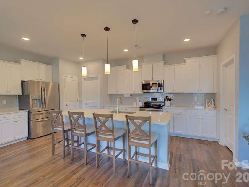 625 Morning Meadows Drive, Inman, SC 29349.  MLS# CAR4379683, YatesRealty ID 20998. 