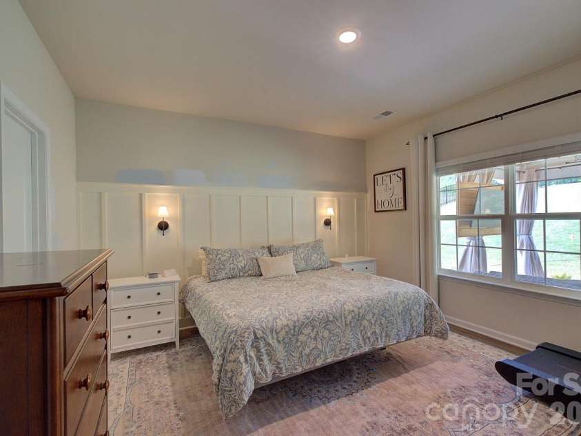 625 Morning Meadows Drive, Inman, SC 29349.  MLS# CAR4379683, YatesRealty ID 20998. 