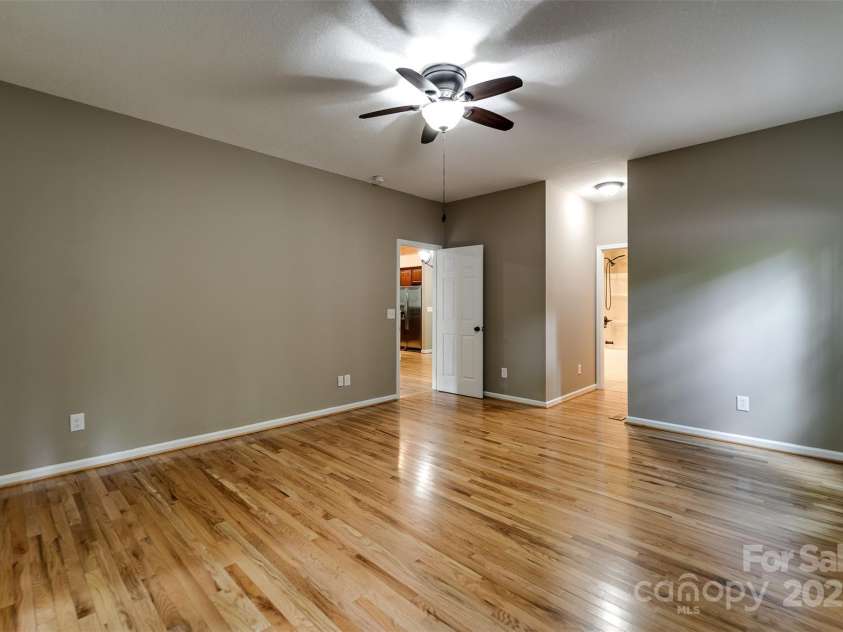 16 Timber Creek Circle, Sylva, NC 28779.  MLS# CAR4272839, YatesRealty ID 20999. 