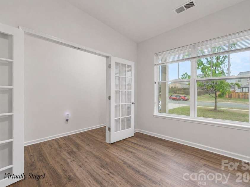 65 Valleywood Drive, Waynesville, NC 28786.  MLS# CAR4376988, YatesRealty ID 20999. 