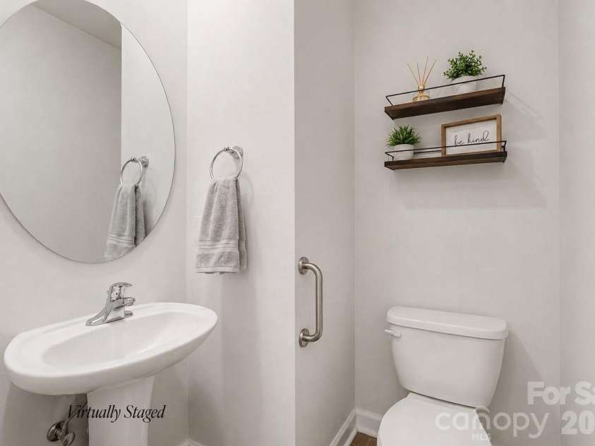 65 Valleywood Drive, Waynesville, NC 28786.  MLS# CAR4376988, YatesRealty ID 20999. 
