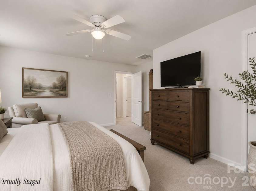 65 Valleywood Drive, Waynesville, NC 28786.  MLS# CAR4376988, YatesRealty ID 20999. 