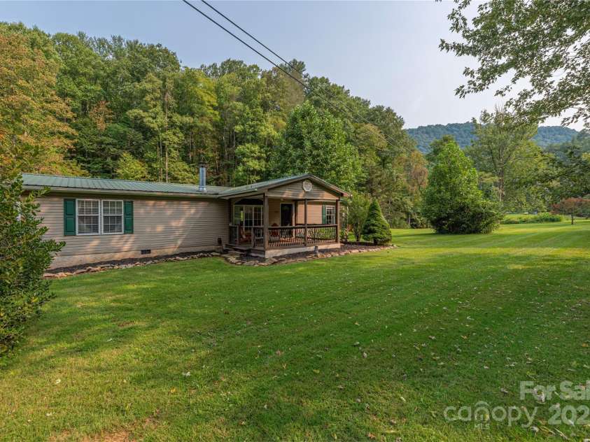 9781 Nc 209 Highway, Hot Springs, NC 28743.  MLS# CAR4300473, YatesRealty ID 21. 