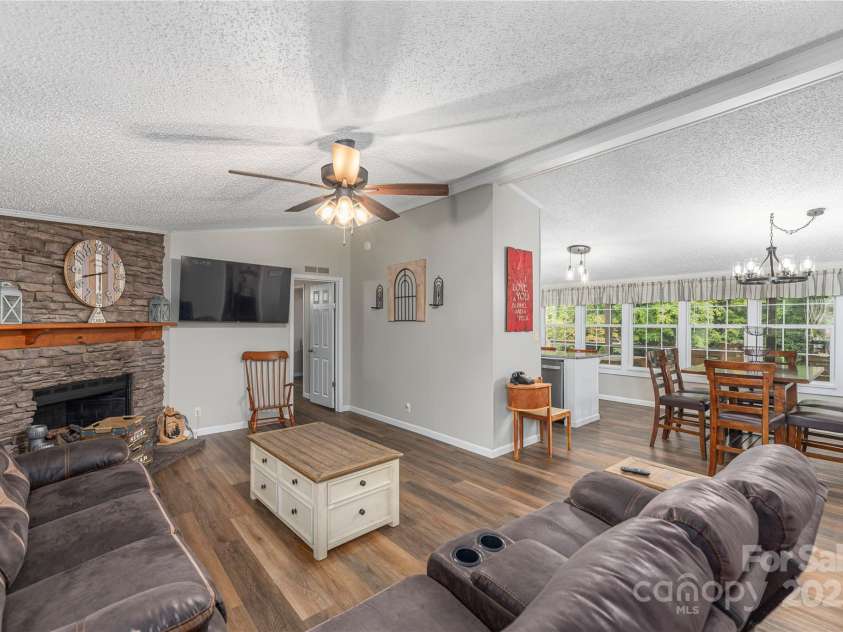 9781 Nc 209 Highway, Hot Springs, NC 28743.  MLS# CAR4300473, YatesRealty ID 21. 