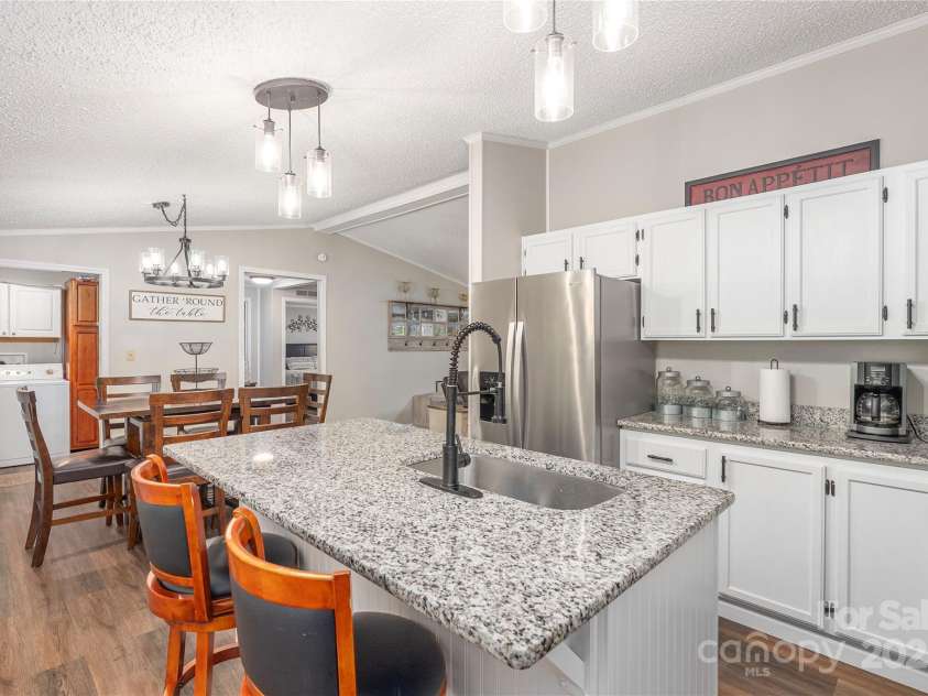 9781 Nc 209 Highway, Hot Springs, NC 28743.  MLS# CAR4300473, YatesRealty ID 21. 