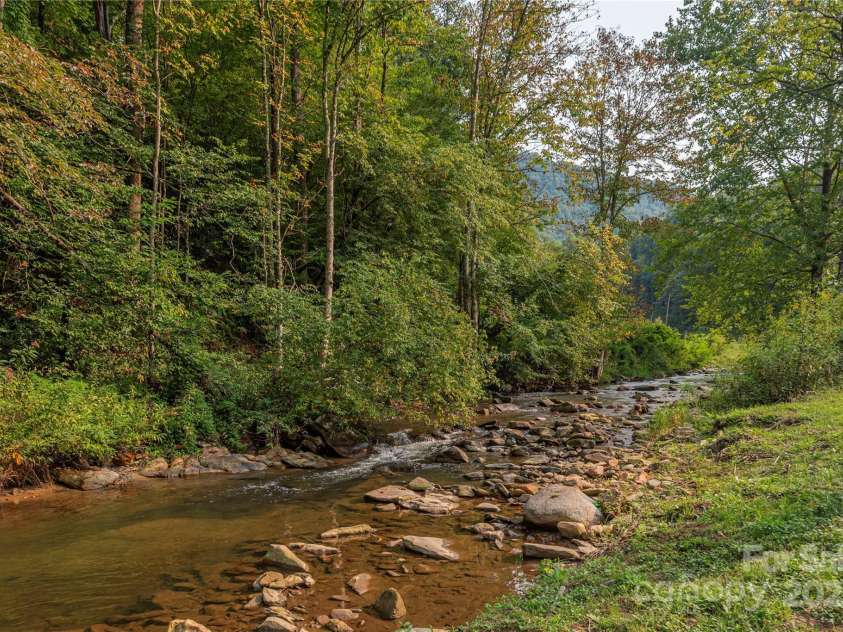 9781 Nc 209 Highway, Hot Springs, NC 28743.  MLS# CAR4300473, YatesRealty ID 21. 
