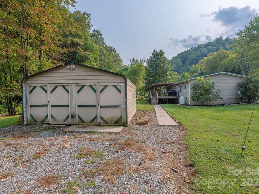 9781 Nc 209 Highway, Hot Springs, NC 28743.  MLS# CAR4300473, YatesRealty ID 21. 