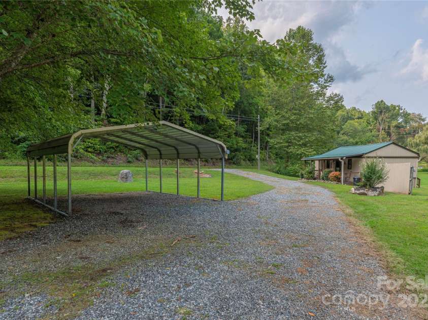 9781 Nc 209 Highway, Hot Springs, NC 28743.  MLS# CAR4300473, YatesRealty ID 21. 