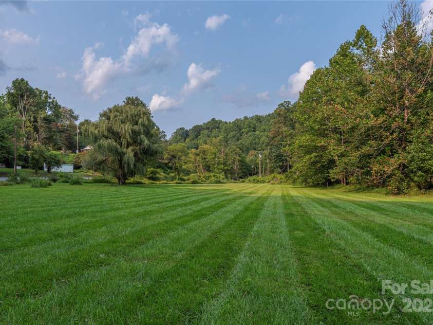 9781 Nc 209 Highway, Hot Springs, NC 28743.  MLS# CAR4300473, YatesRealty ID 21. 