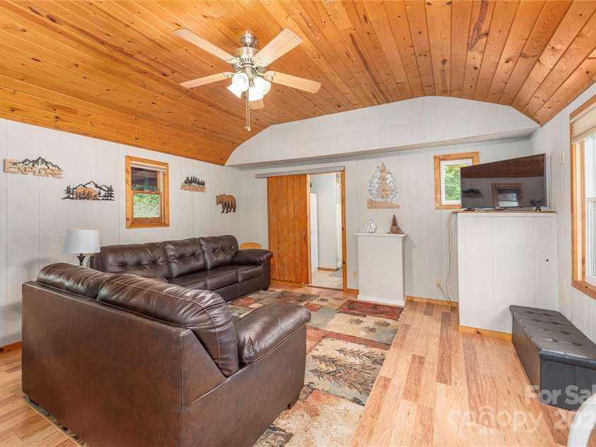 9781 Nc 209 Highway, Hot Springs, NC 28743.  MLS# CAR4300473, YatesRealty ID 21. 