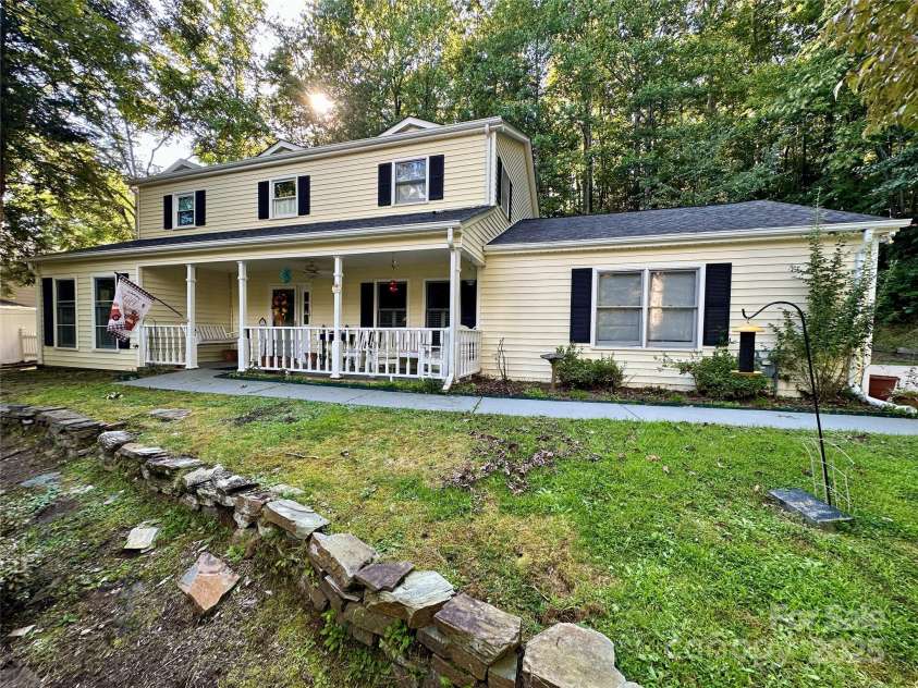 1003 Edinburg Court, Lenoir, NC 28645.  MLS# CAR4304719, YatesRealty ID 210. 