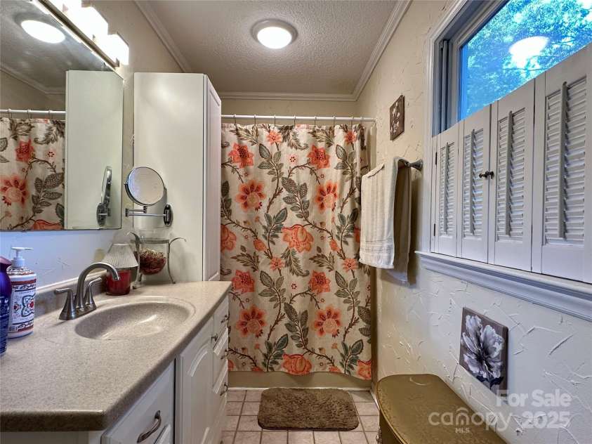 1003 Edinburg Court, Lenoir, NC 28645.  MLS# CAR4304719, YatesRealty ID 210. 