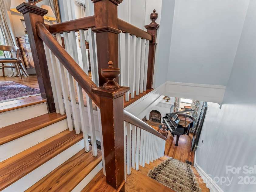 404 Avery Avenue, Morganton, NC 28655.  MLS# CAR4185213, YatesRealty ID 210. 