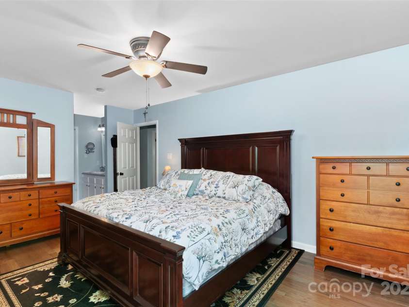 209 Blink Bonny Drive, Waynesville, NC 28786.  MLS# CAR4260662, YatesRealty ID 21001. Primary Ensuite Main Level