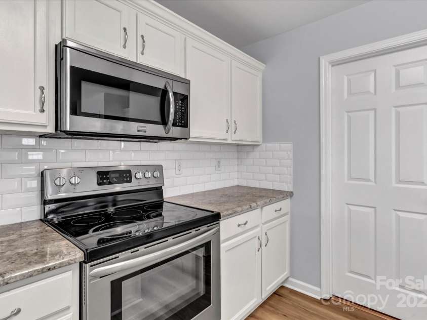 1218 Faversham Lane, Rock Hill, SC 29730.  MLS# CAR4251364, YatesRealty ID 21003. 