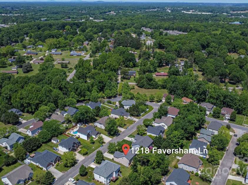 1218 Faversham Lane, Rock Hill, SC 29730.  MLS# CAR4251364, YatesRealty ID 21003. 
