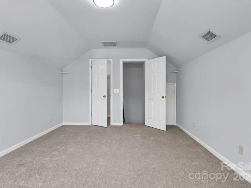 1218 Faversham Lane, Rock Hill, SC 29730.  MLS# CAR4251364, YatesRealty ID 21003. Bonus Room / 4th Bedroom