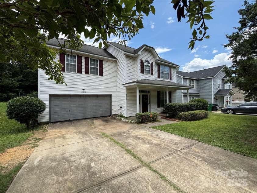 10016 Lawing School Road, Charlotte, NC 28214.  MLS# CAR4255251, YatesRealty ID 21004. 
